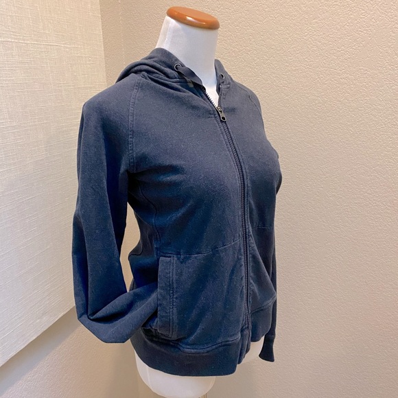 lululemon athletica Tops - Lululemon lightweight hoodie GUC